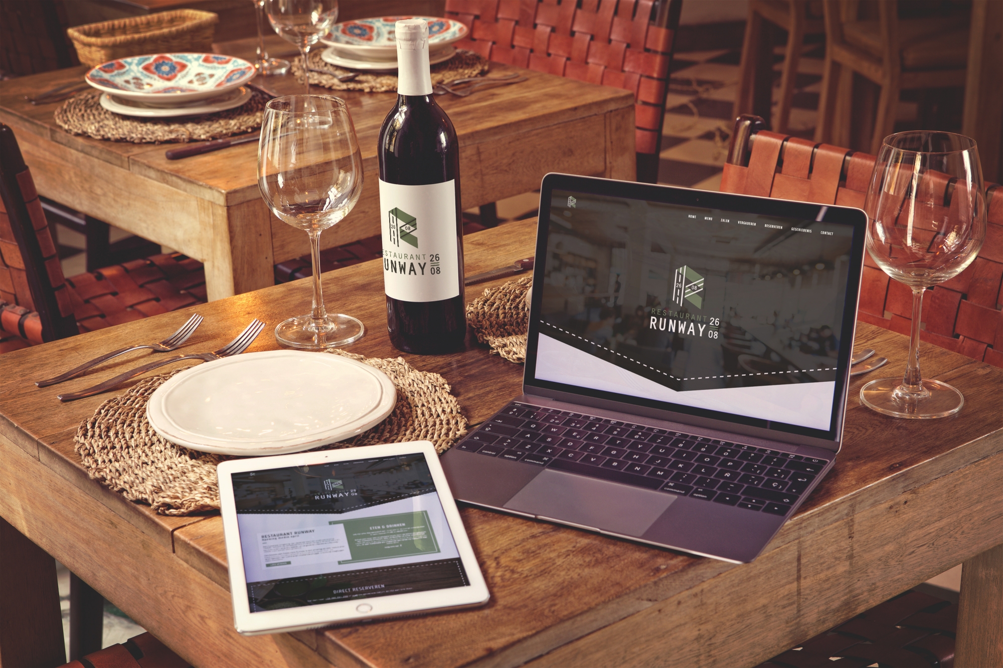 Restaurant Runway 26=08